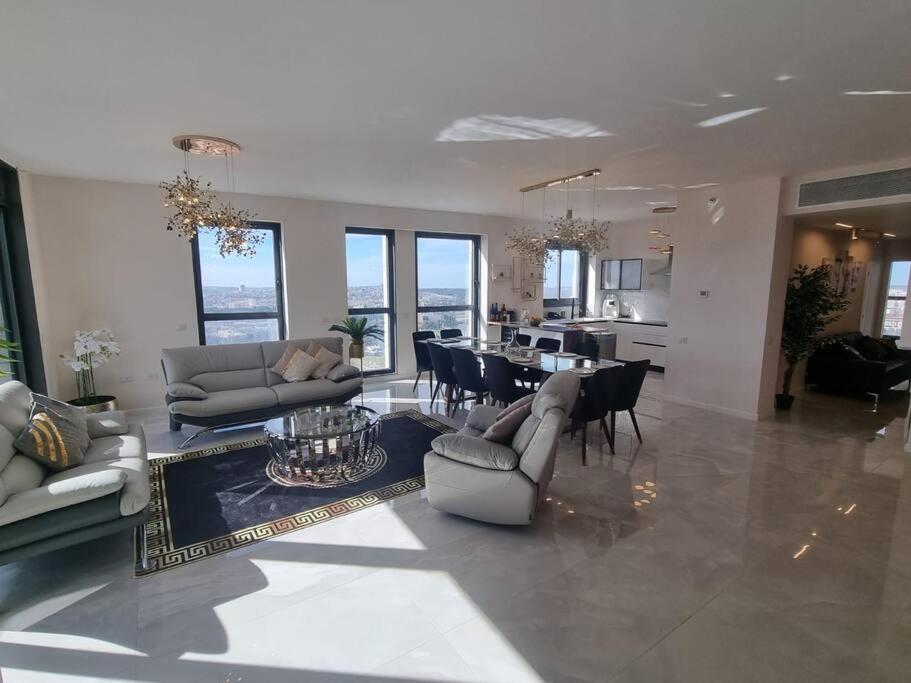 Jtower Royal Suites - The Penthouse - Alefimmoed Jerusalém Exterior foto